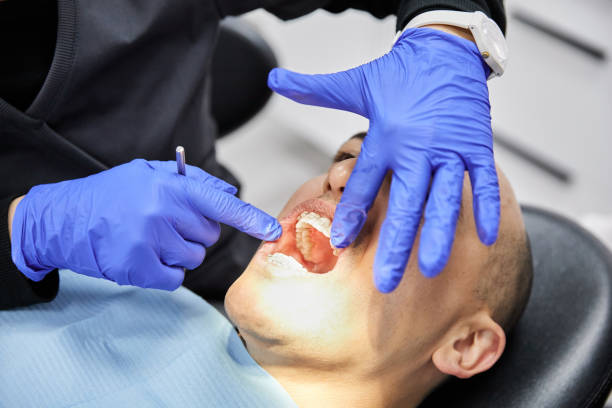 Best Emergency Cosmetic Dentistry (e.g., broken veneers) in Douglass Hills, KY